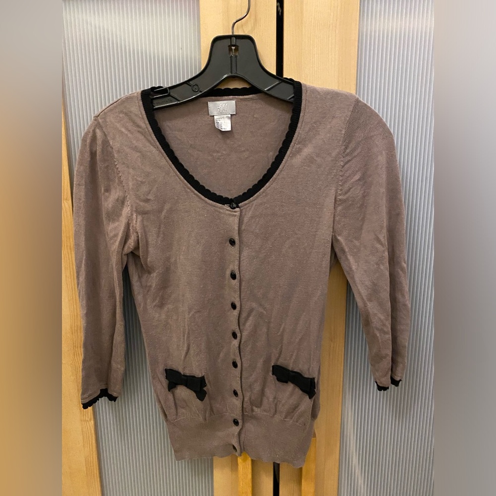 H&M brown cardigan Size XS